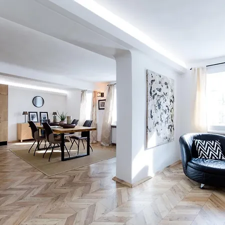 דירה Altstadt Luxury Design *