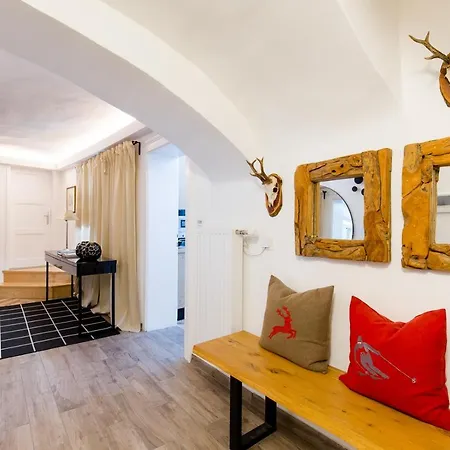 Altstadt Luxury Design Apartment *