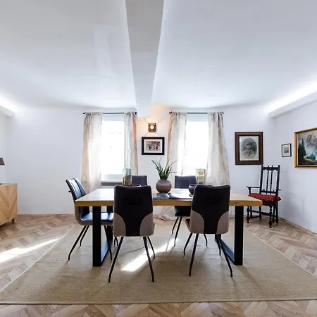 Altstadt Luxury Design *